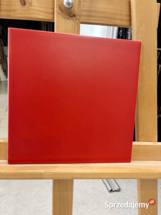 płytka ścienna 20x20 czerwona matowa krwista Zakopane