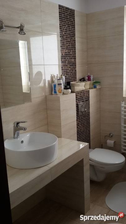 Sprzedam dom 1 piętro Wolica