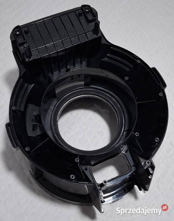 Dolna część obudowy korpusu urządzenia z dwiema Czeladź