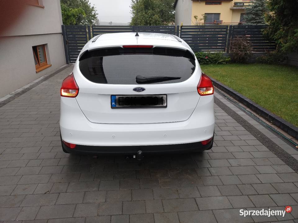 Ford Focus zadbany kupiony w polskim salonie Głuchów sprzedam