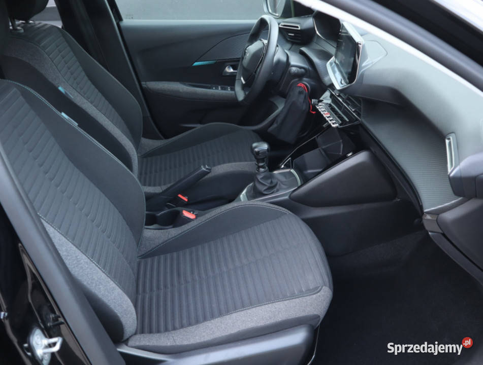 Peugeot 208 12 PureTech centralny zamek