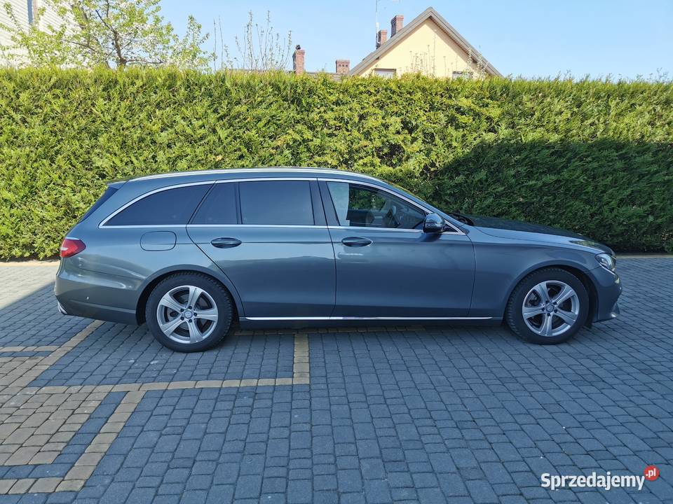 Mercedes E220 Szumowo