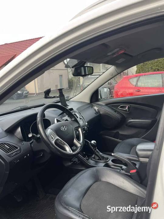 Hyundai ix35 17 CRDi 116 2011r Doinwestowany Przedmoście