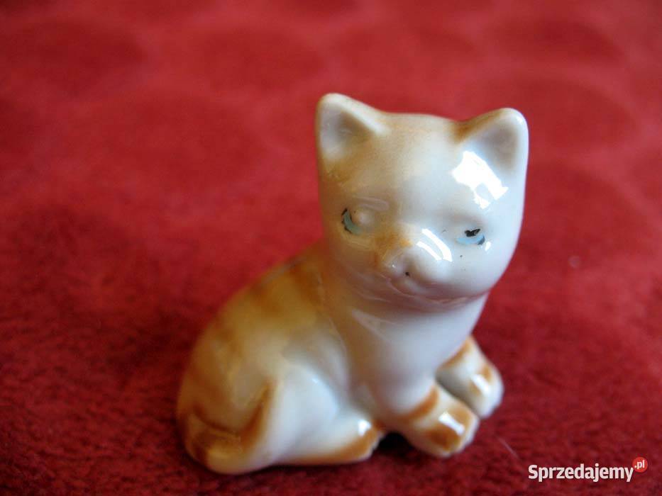 Kot uroczy mały kotek porcelana Figurka 35 x 35 mazowieckie Siedlce sprzedam