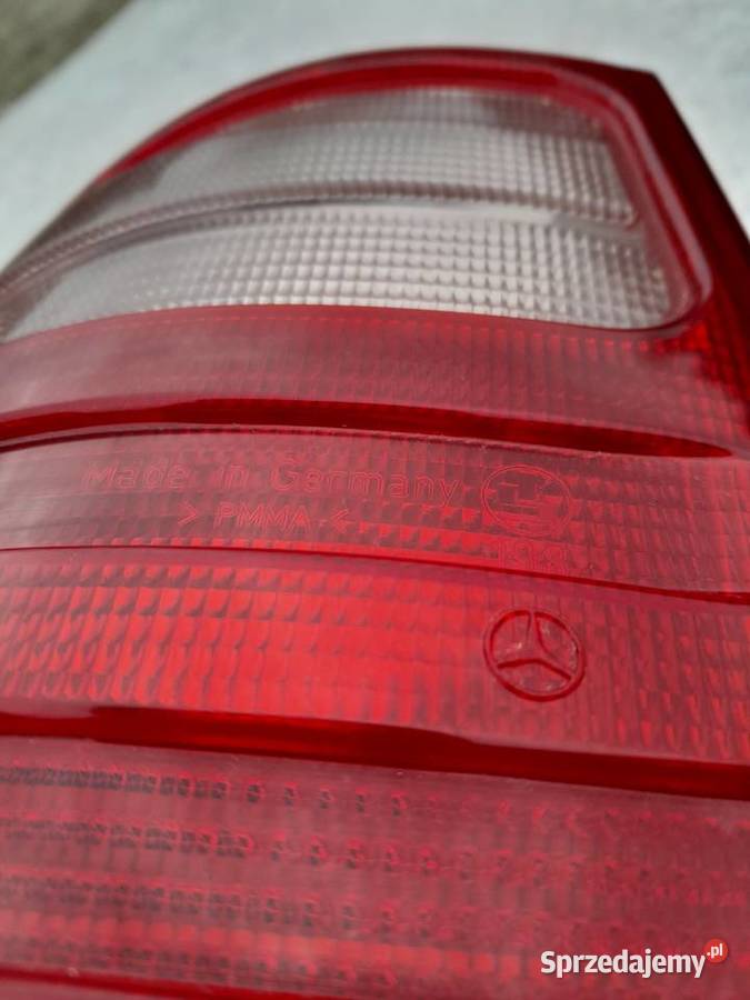 Lampa tylna lewa Mercedes E Klasa W210 kombi Tomaszów Mazowiecki