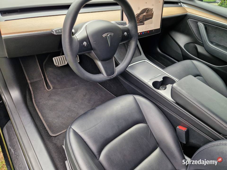 tesla 3 performace