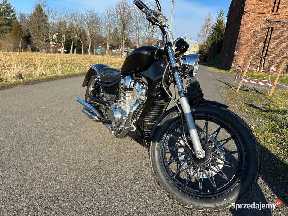 suzuki intruder 700cc vs chopper Zgorzelec