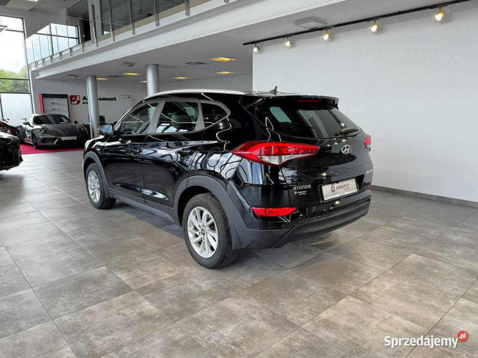 Hyundai Tucson 17CRDI 116 M6 2016 r salon Myślenice