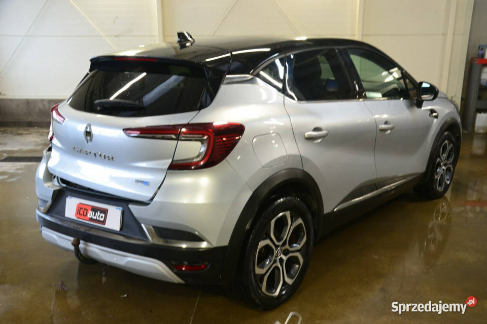 Renault Captur etech 16 benzyna hybryda 145 lakier metallic małopolskie