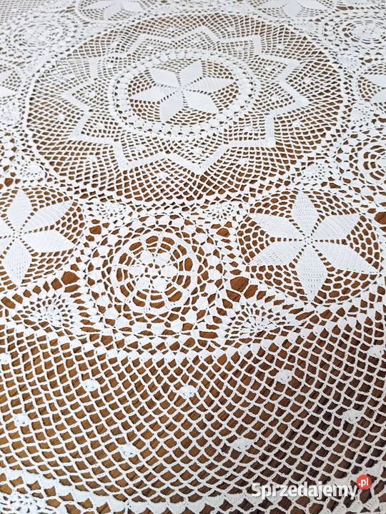 Unikalny świąteczny obrus szydełkowy Płatki Rękodzieło mazowieckie Warszawa
