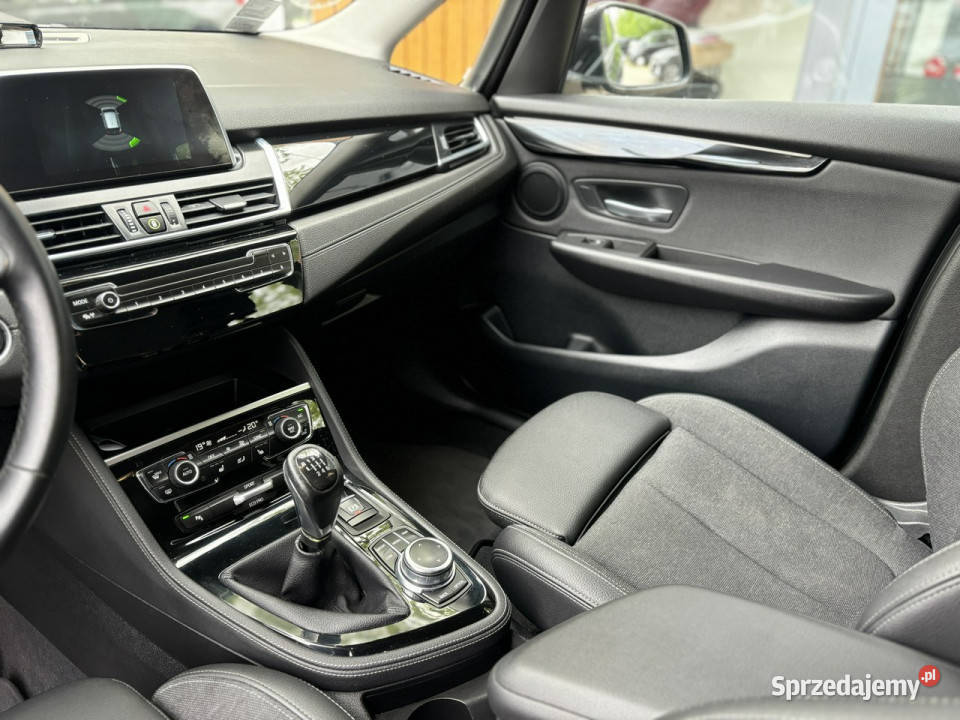 BMW 216 Gran Tourer 7os F46 Poznań