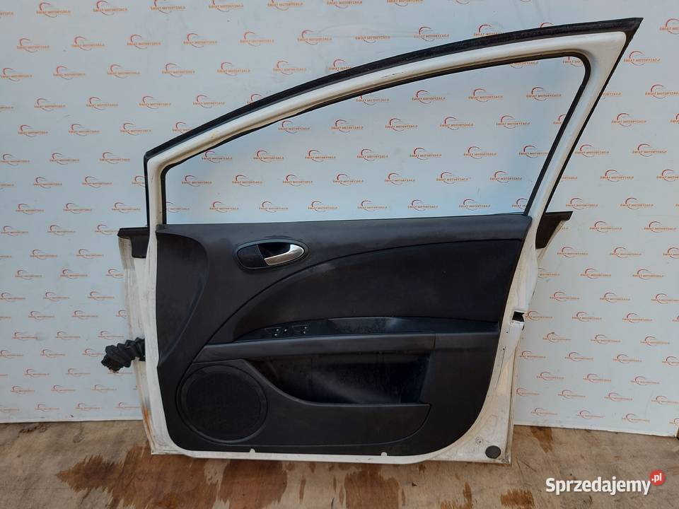 SEAT LEON II LIFT 10r drzwi prawe przód 230 Drzwi Kielce