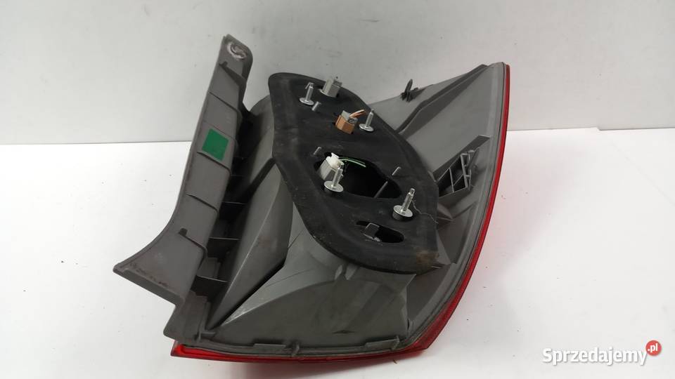 HONDA FRV LAMPA TYŁ LEWY Zbierkowo