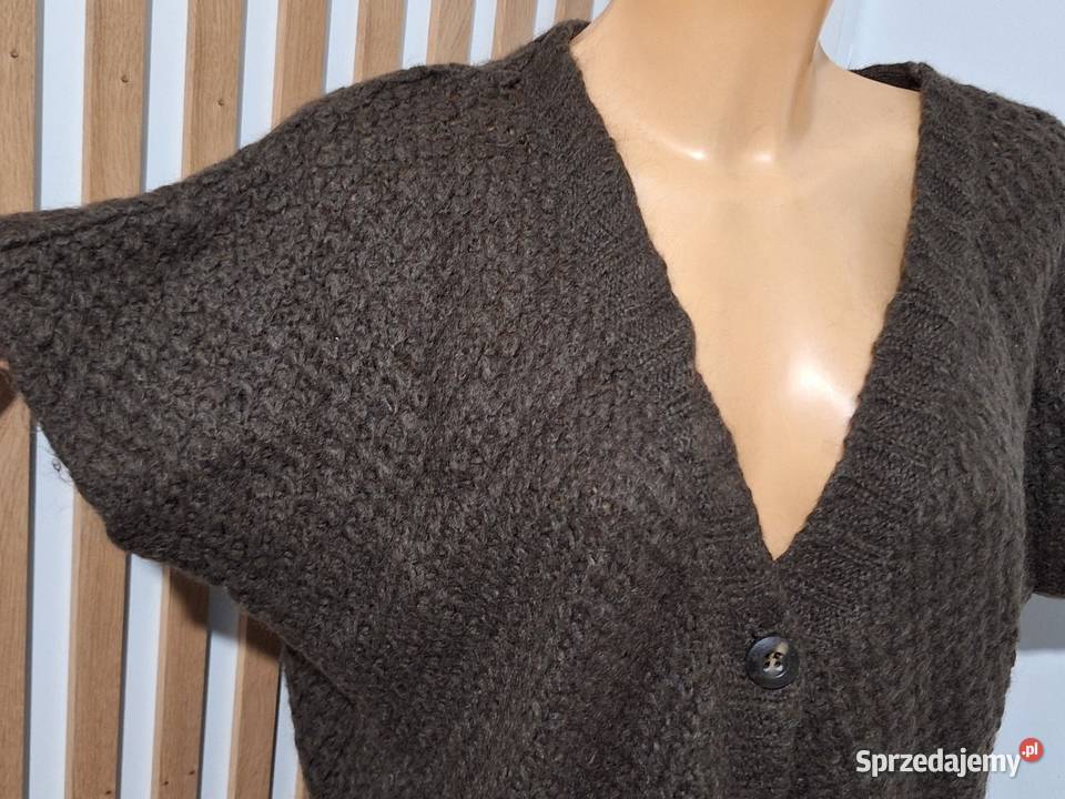 404244 Zara swetr narzutka z kieszeniami sprzedam