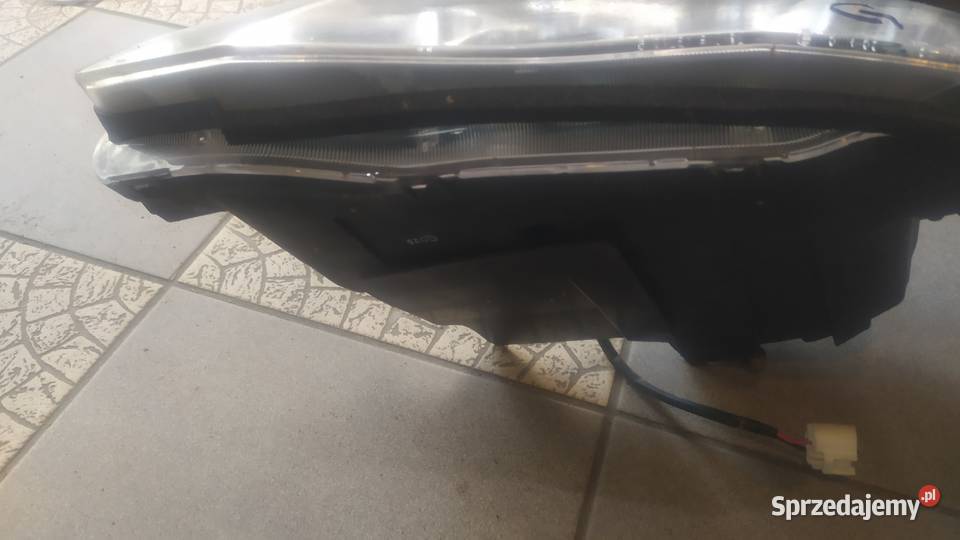 MAZDA XEDOS 9 MILLENIA REFLEKTOR LAMPA PRZÓD
