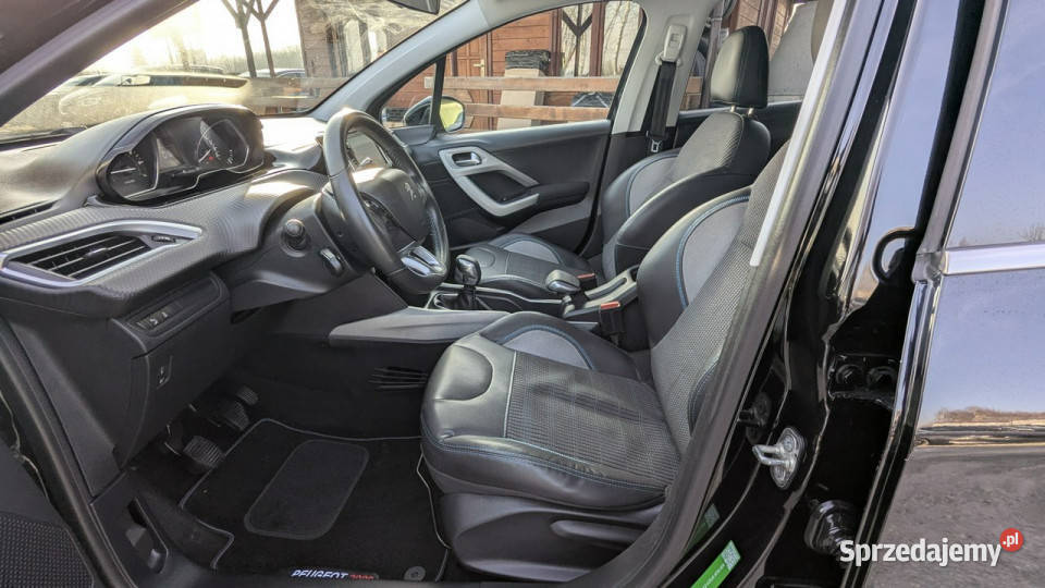 Peugeot 2008 12i82UrbanCrossOPŁACONYBezwypadkowy Samochody osobowe Częstochowa