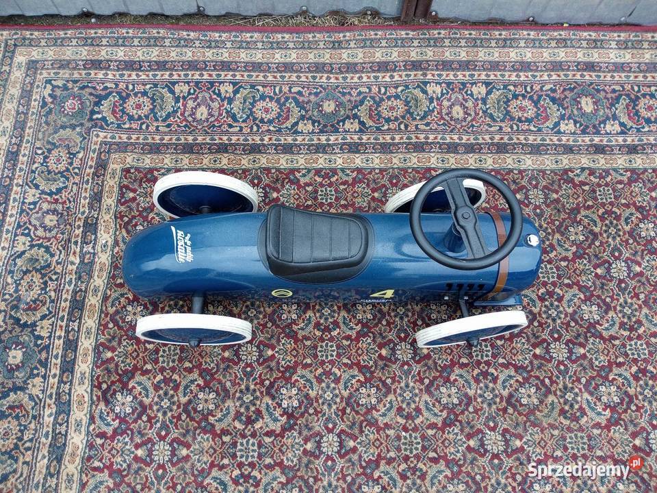 Samochód zabawkę sprzedam Borówno