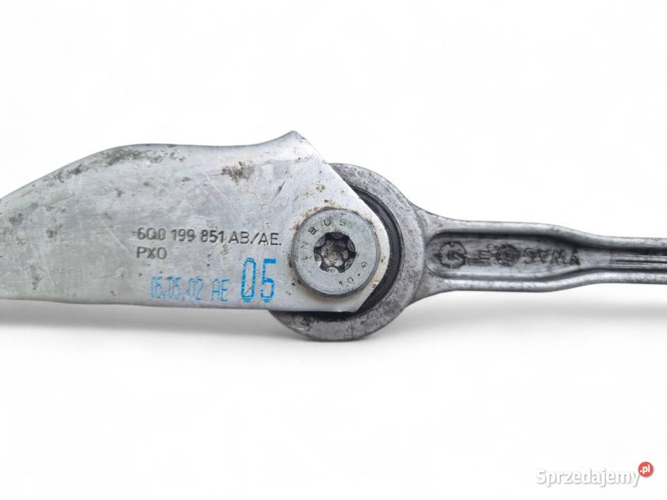 ŁAPA PODPORA SKRZYNI SILNIKA 12 14 IBIZA III osobowe