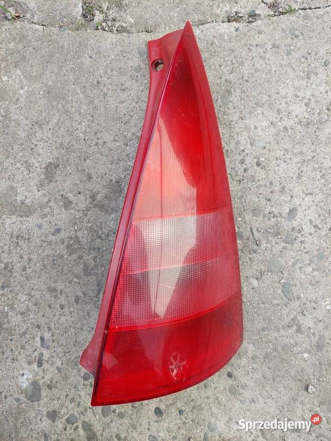 Lampy Tył Citron C3 2004 Dwie Sztuki Okazja osobowe Sucha Beskidzka