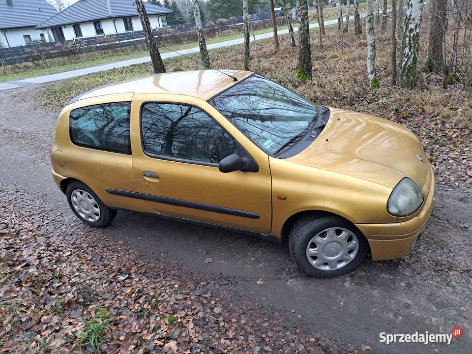 Sprzedam Renault Clio II 14 benzyna 2000r