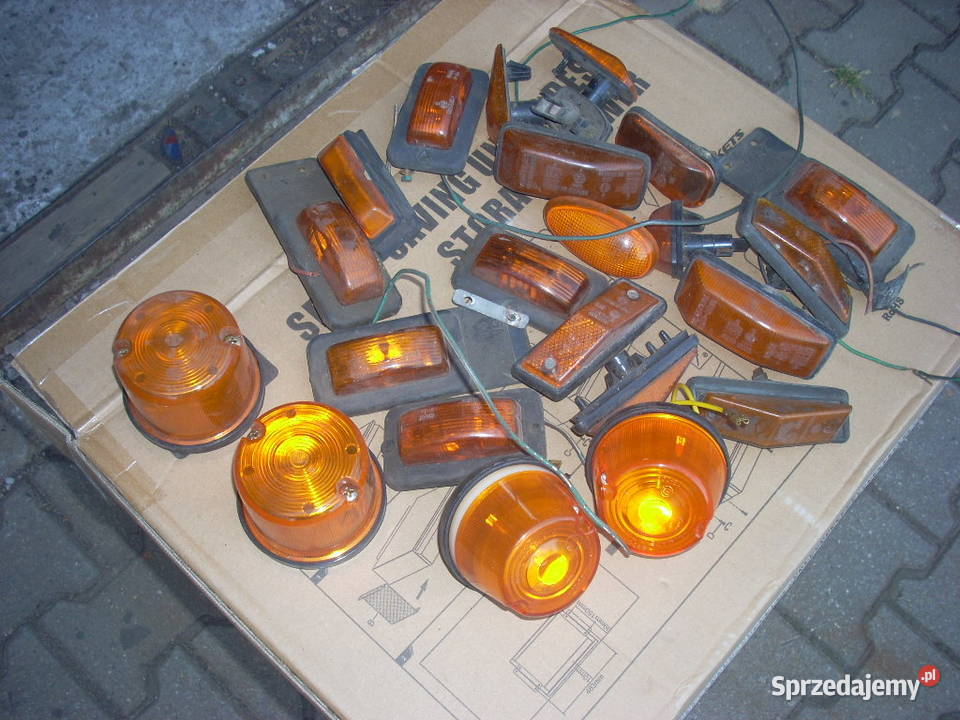 Lampy kierunków dostawcze Marki