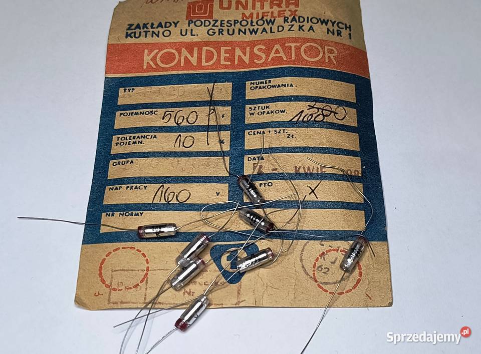 Kondensator 560pF 160V KSF020 Unitra MIFLEX Gdańsk