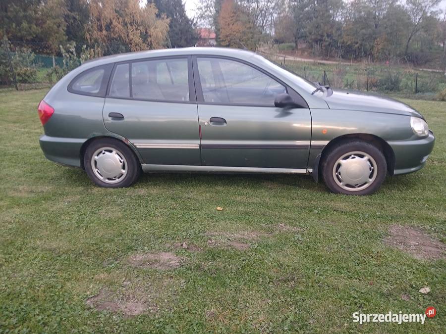 KIA RIO 13 2001r 105 małopolskie Siemiechów