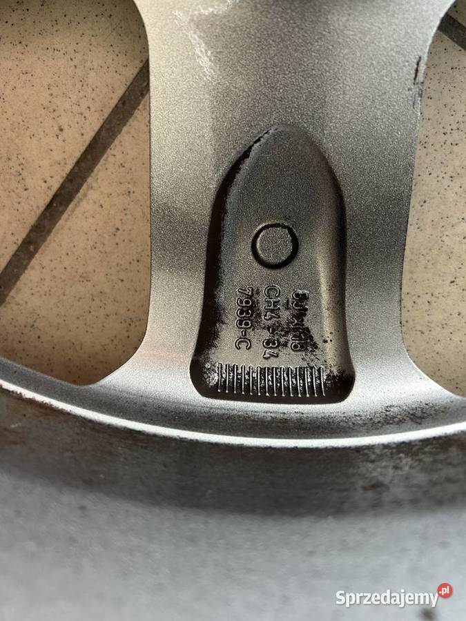 Sprzedam komplet kół felg oryginalnych peugeot Konin
