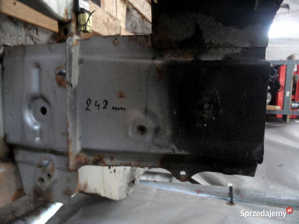 JEEP PATRIOT 08r pas przód okular