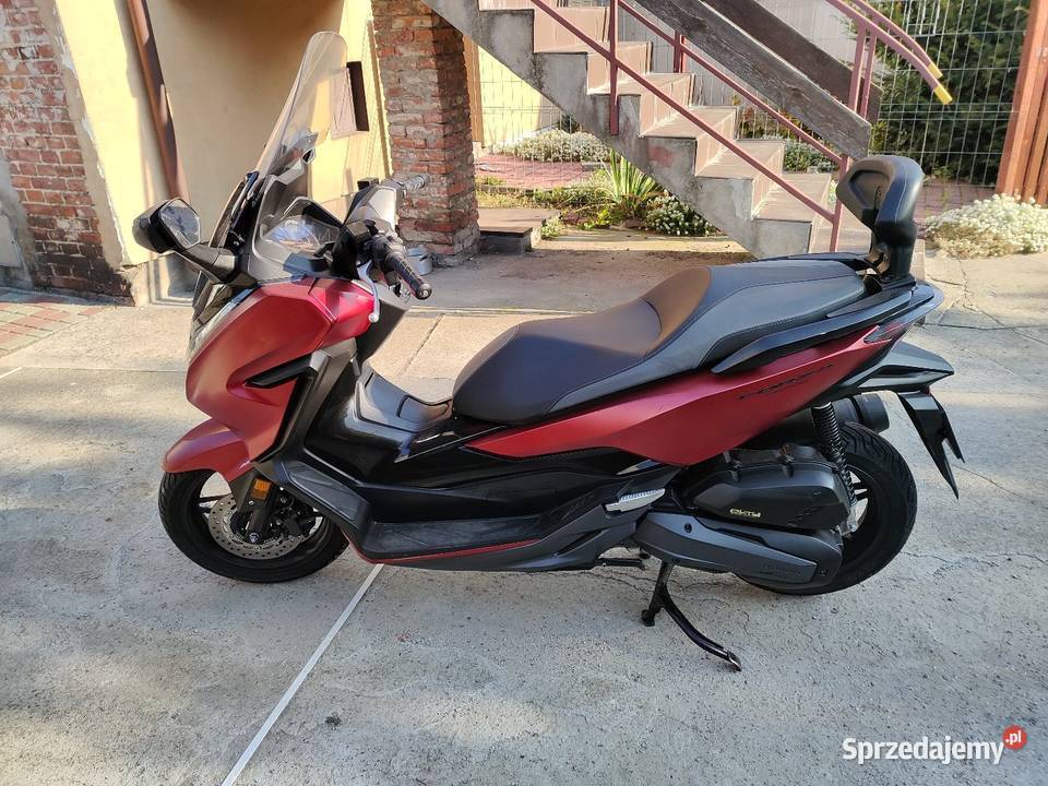 Honda Forza 125 czterosuwowy Kalisz sprzedam