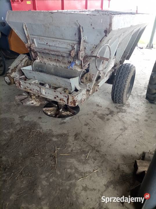 Rozsiewacz wapna Piast rcw 3 wielkopolskie Opatówek