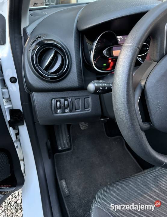 Renault ClioIV z 2018 roku z silnikiem 09 małopolskie