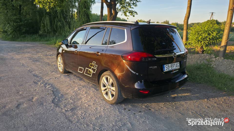 Opel zafira tourer c 14 z gazem elektryczne szyby Zafira Bielsko-Biała