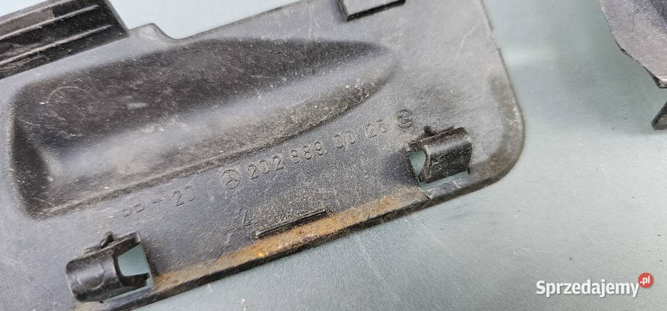 Osłona dyszy spryskiwacza mercedes w202 Pozostałe Zbąszyń