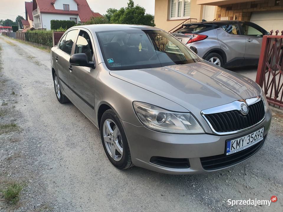 SKODA OCTAVIA 16 BENZYNA Z GAZEM 2009 autoalarm Octavia Łęg Tarnowski