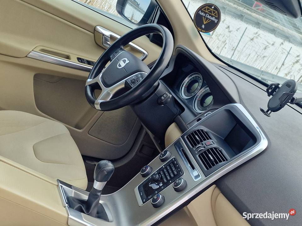 Volvo XC60 24 D5 MANUAL 215 Warszawa