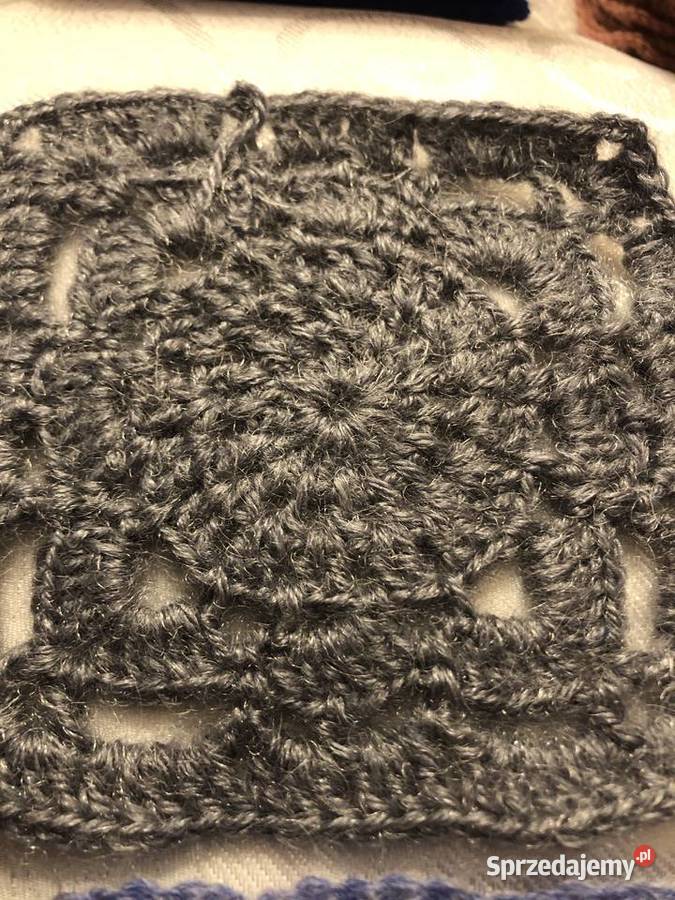 Kwadraty babunina szydełku plednarzutapoduszka Zegrze