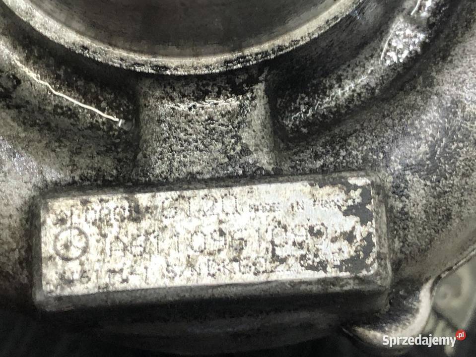 LISTWA PROGOWA PRAWA MERCEDES W204 2046860036