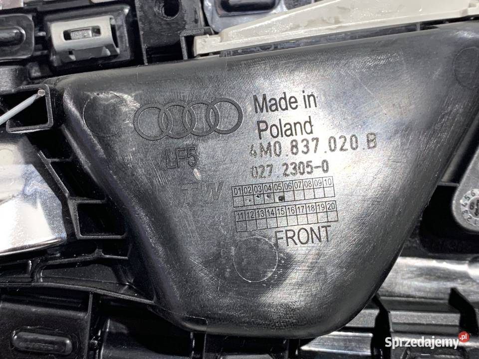 KLAMKA WEWNĘTRZNA PRAWY PRZÓD AUDI Q8 SUV Klamki wewnętrzne