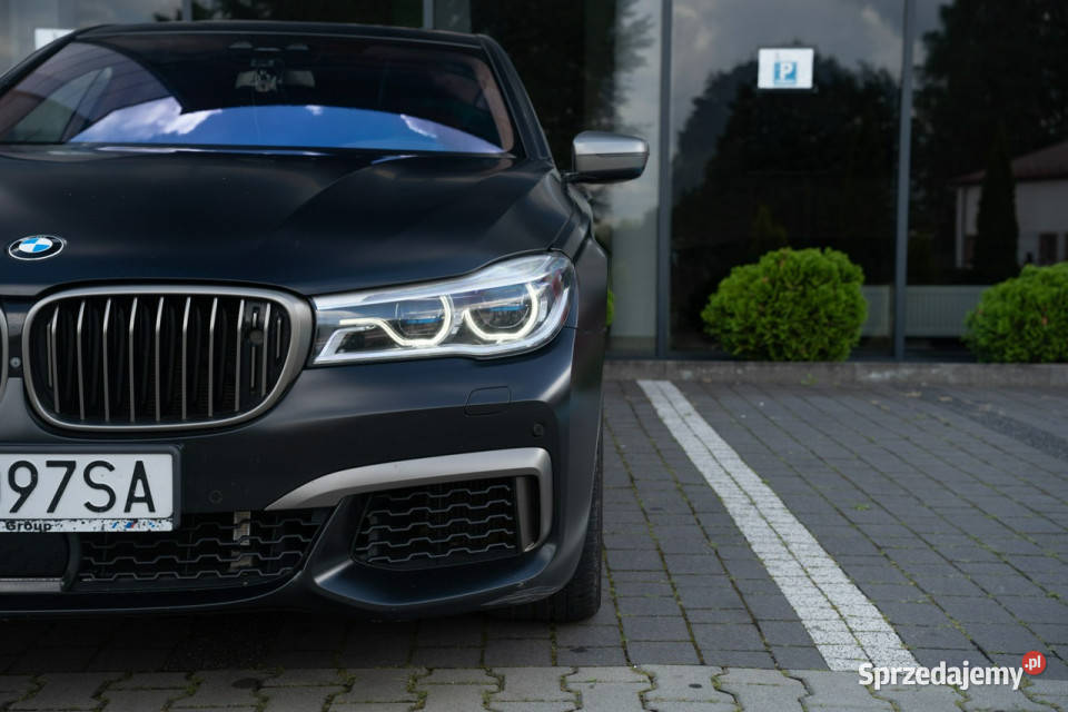 BMW M760 V12 Executive Lounge Bowers Wilkins Kraków sprzedam