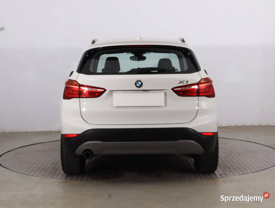 BMW X1 sDrive18i czujnik parkowania mazowieckie Piaseczno