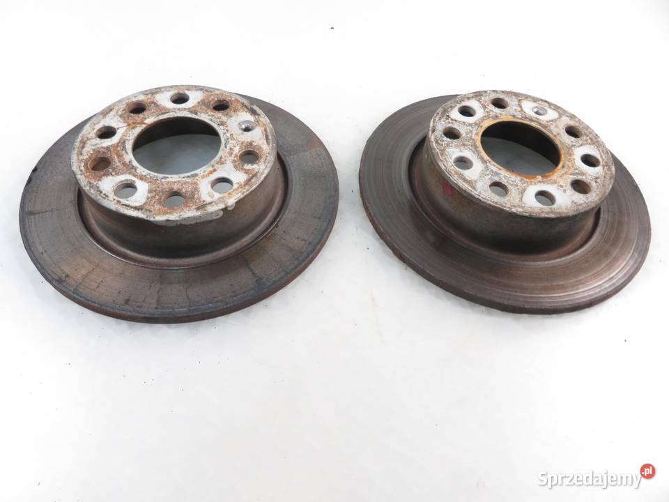 TARCZE HAMULCOWE TYŁ VW GOLF V