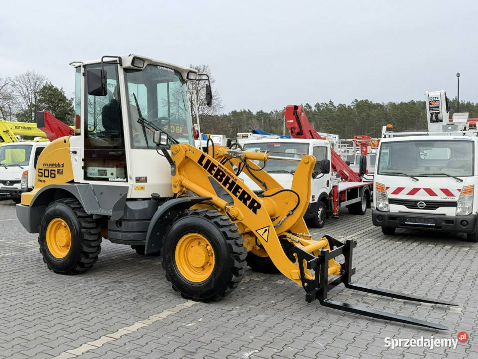 mała kołowa Liebherr L 506 STEREO Szybkozłącze 5700h Widełki