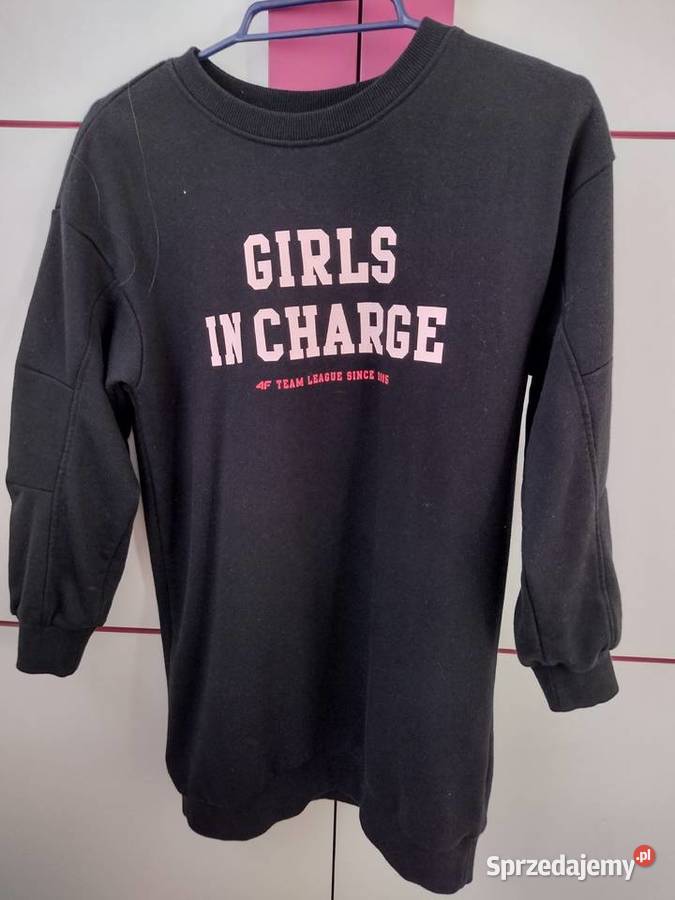 Dziewczynka bluzy kurtki buty tshirty Rozmiar 140 Tarnogród