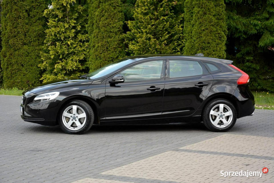 Volvo V40 Lift Full Led Automat Virtual Cockpit isofix Ostrów Mazowiecka