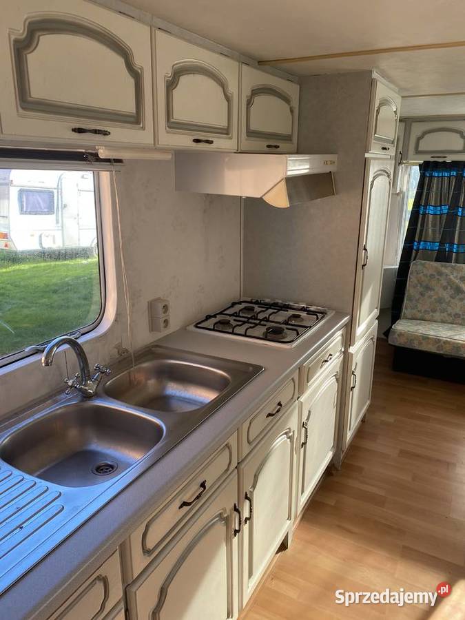 Domek holenderski angielski przyczepa kempingowa Niechorze