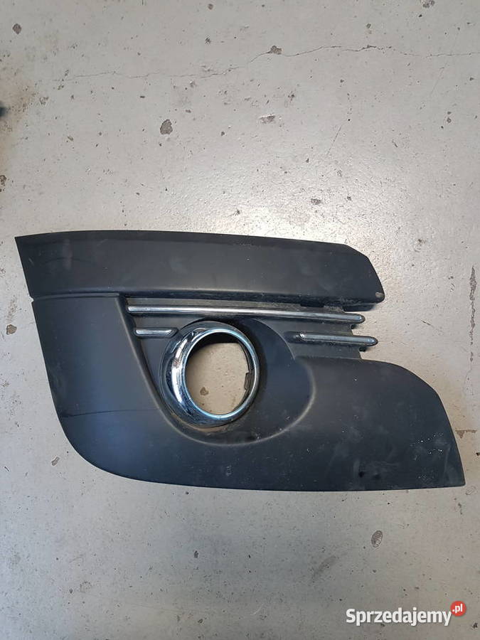 PEUGEOT 3008 KRATKA HALOGENU PRAWA CHROM ATRAPA Turek