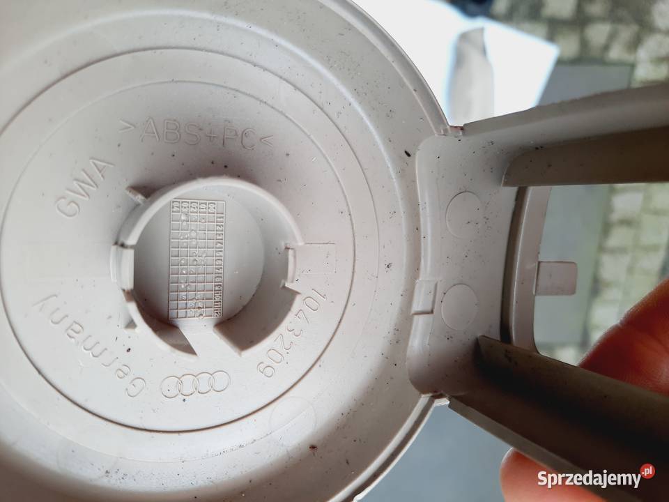 Osłona plastik zaślepka podłokietnika Audi A4 B6