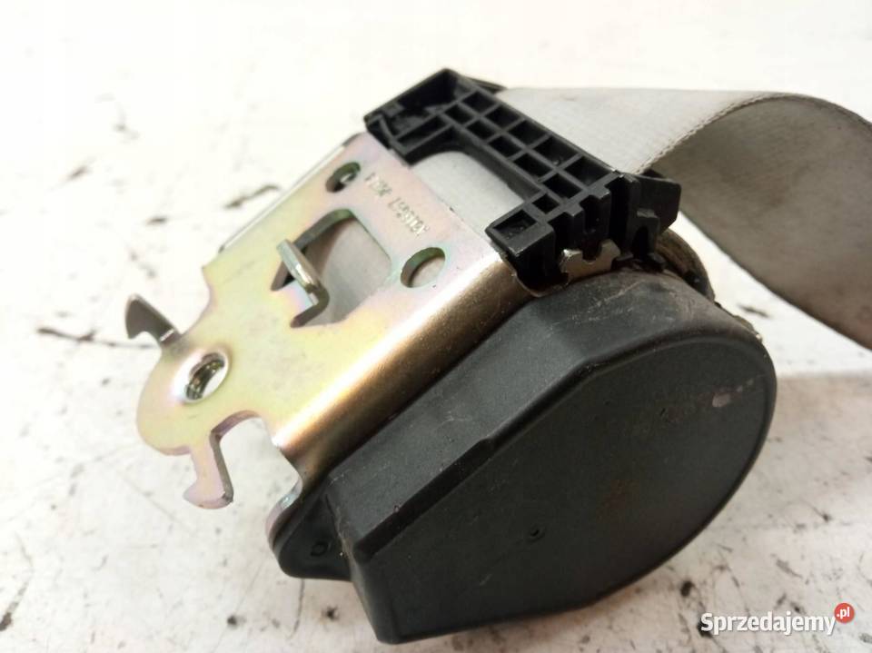 PAS BEZPIECZEŃSTWA PRAWY LEWY TYŁ III RZĄD KPL Rok produkcji 2012 sprzedam