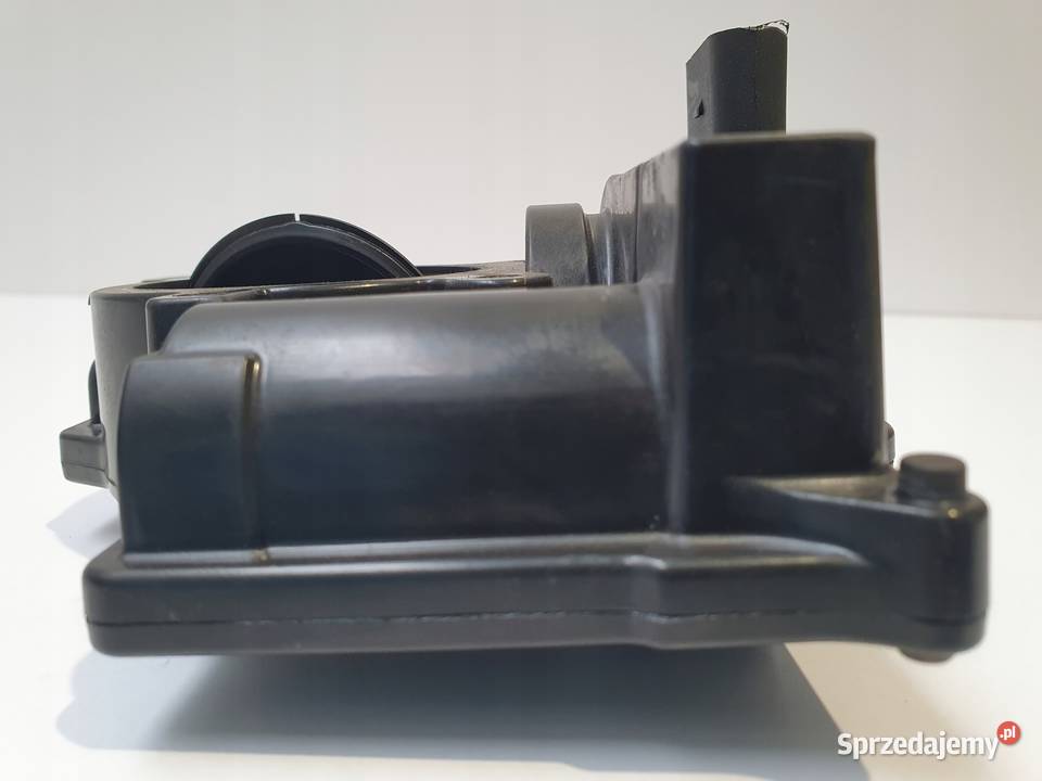 PRZEPUSTNICA VW Golf V 14 TSI 75E9615 Chełm